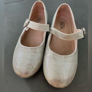 Nordstrom Sparkly Girls Kids Dress Shoes with Heart Buckle